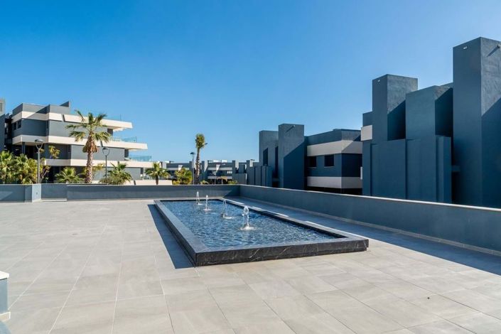 Image No.18-2 Bed Apartment for sale