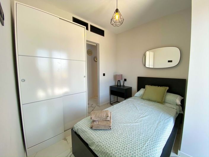 Image No.24-2 Bed Bungalow for sale