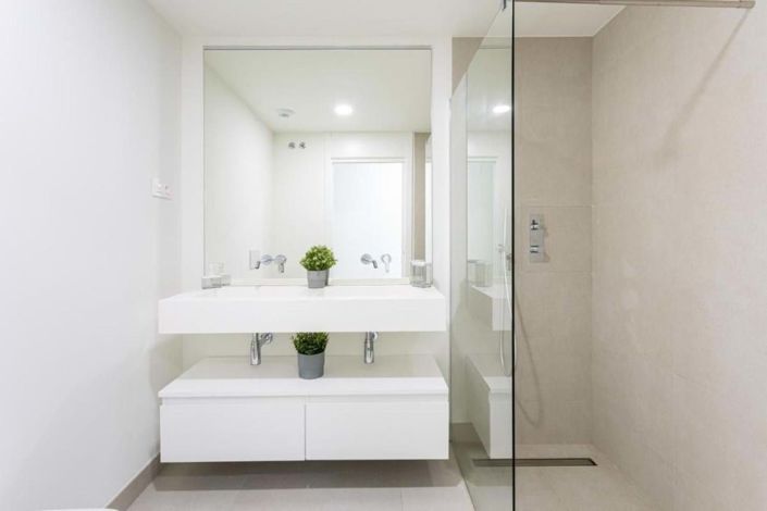 Image No.19-2 Bed Apartment for sale