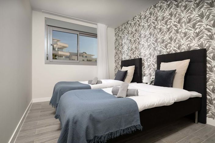 Image No.13-3 Bed Apartment for sale