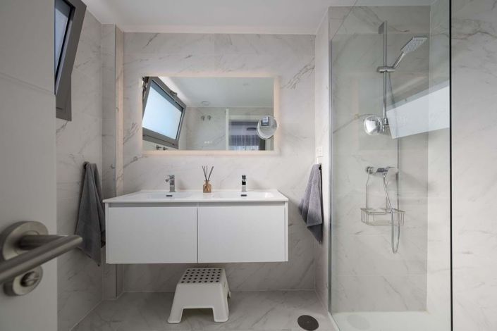 Image No.8-3 Bed Apartment for sale