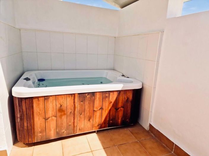 Image No.3-2 Bed Penthouse for sale