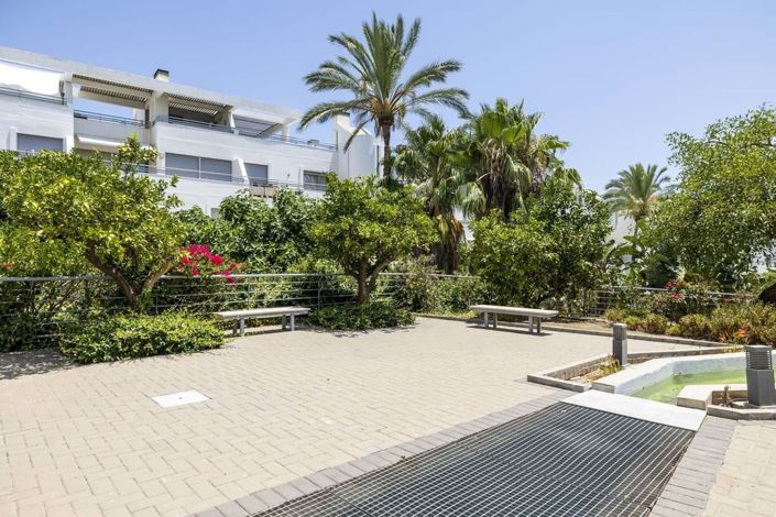 Image No.40-2 Bed Penthouse for sale