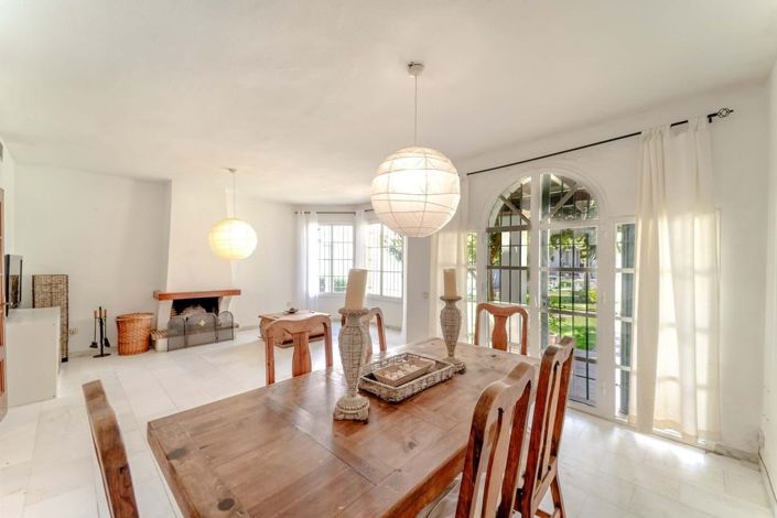 Image No.6-Maison de ville de 3 chambres à vendre à Marbella