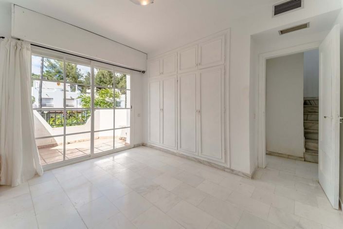 Image No.8-Maison de ville de 3 chambres à vendre à Marbella