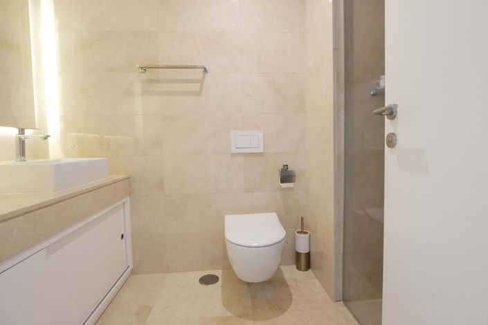 Image No.20-2 Bed Apartment for sale