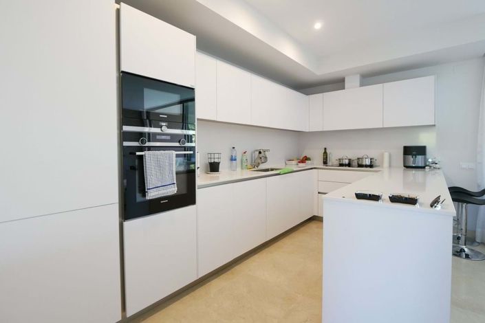 Image No.8-2 Bed Apartment for sale