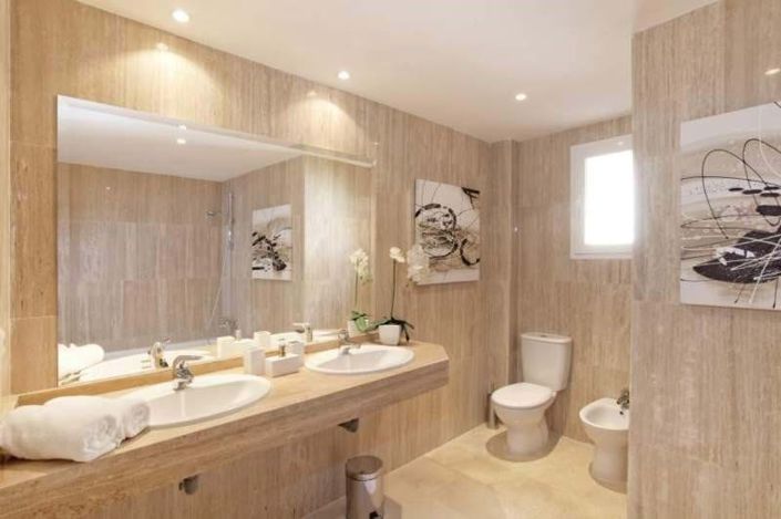 Image No.10-3 Bed Apartment for sale