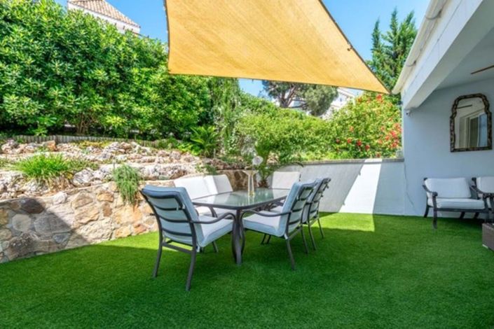 Image No.39-4 Bed Townhouse for sale