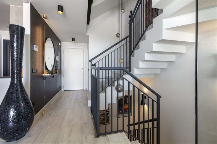 Image No.22-3 Bed Townhouse for sale