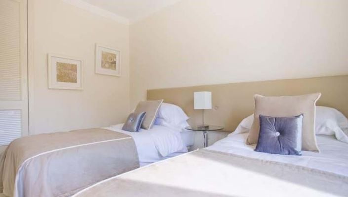 Image No.9-4 Bed Villa for sale