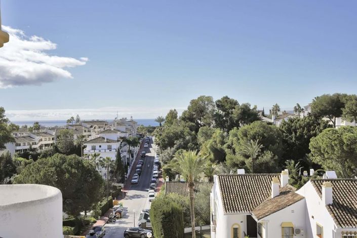 Image No.35-2 Bed Penthouse for sale