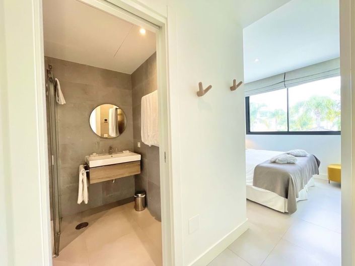 Image No.17-2 Bed Apartment for sale