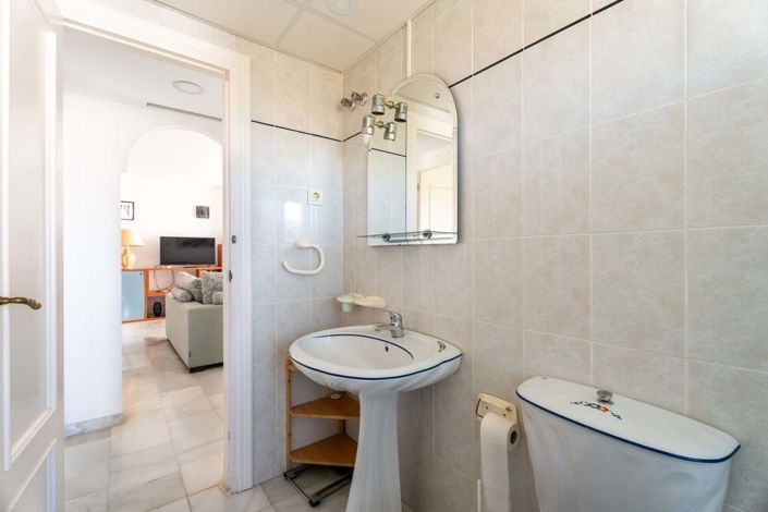 Image No.25-3 Bed Apartment for sale