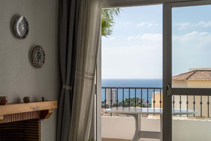 Image No.6-3 Bed Apartment for sale