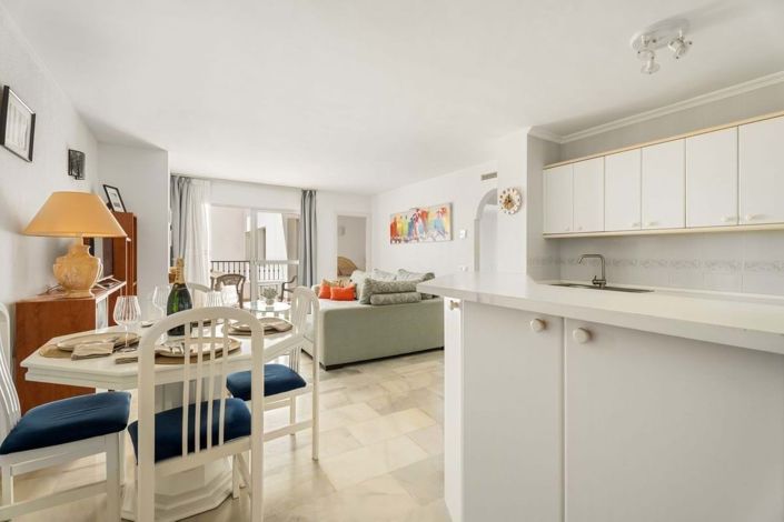 Image No.9-3 Bed Apartment for sale