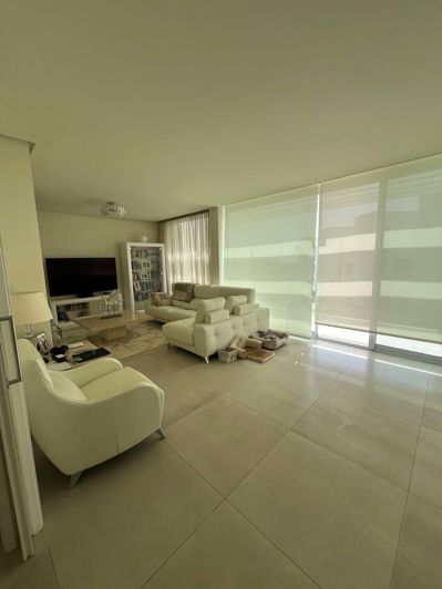 Image No.25-3 Bed Townhouse for sale