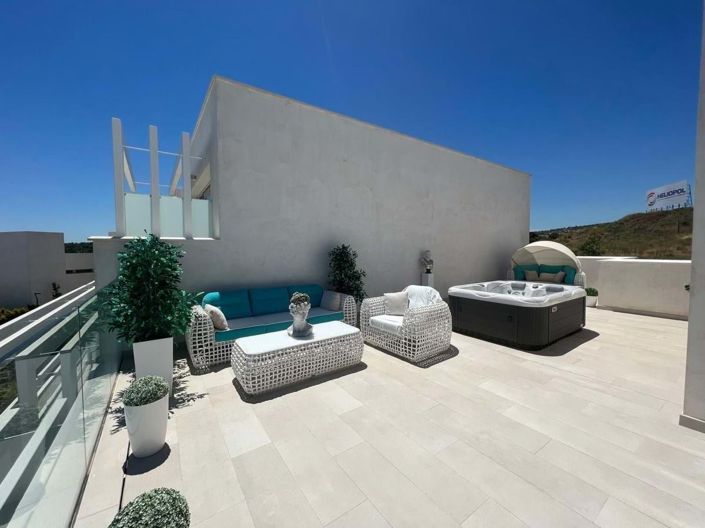 Image No.62-3 Bed Townhouse for sale