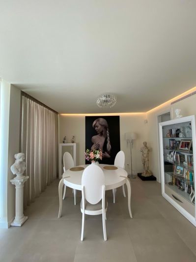 Image No.7-3 Bed Townhouse for sale