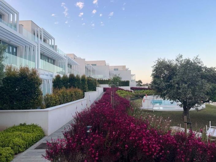 Image No.71-3 Bed Townhouse for sale