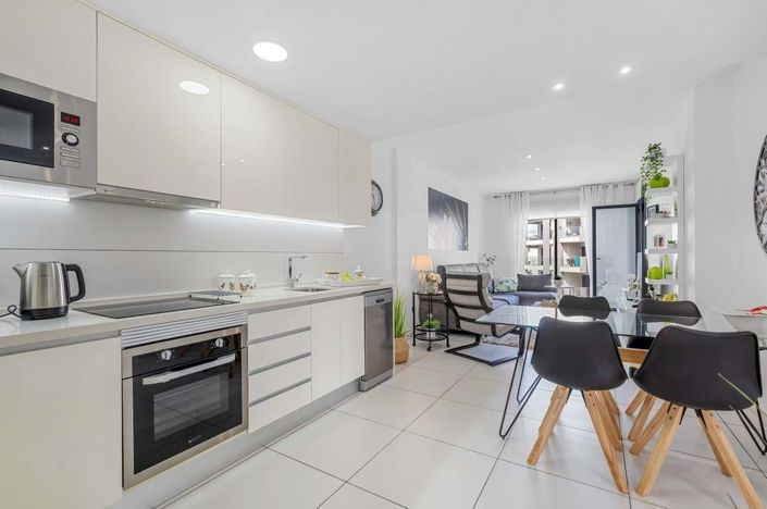 Image No.9-Appartement de 2 chambres à vendre à Villamartin