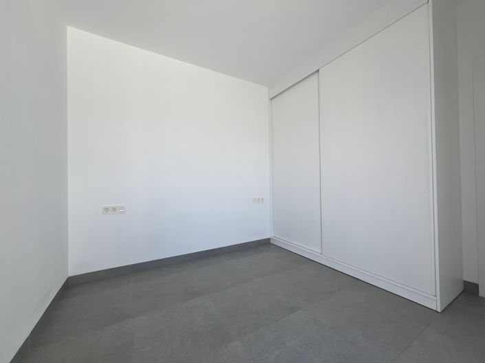 Image No.6-2 Bed Villa for sale