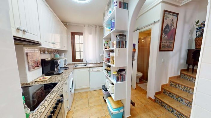 Image No.14-2 Bed Townhouse for sale