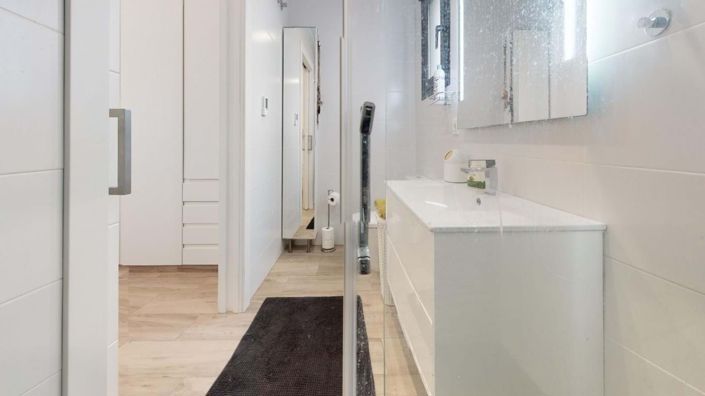 Image No.30-3 Bed Villa for sale