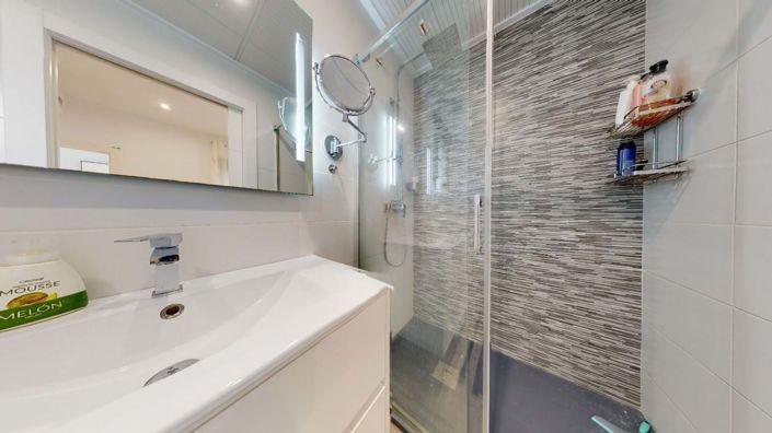 Image No.9-3 Bed Villa for sale