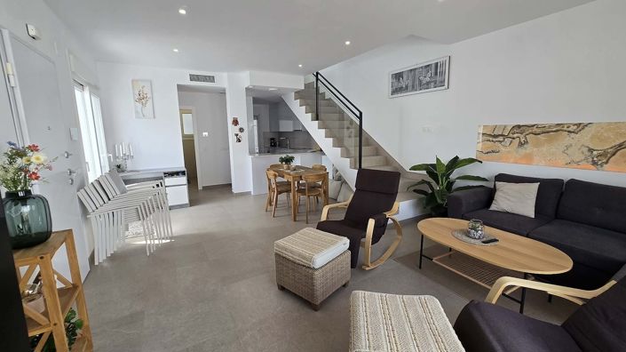 Image No.3-3 Bed Villa for sale