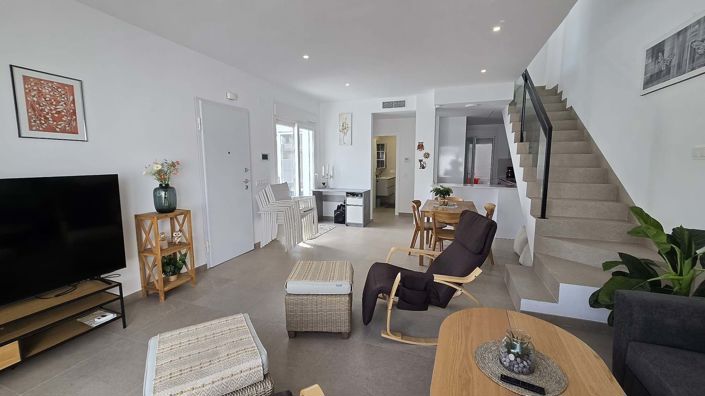 Image No.31-3 Bed Villa for sale