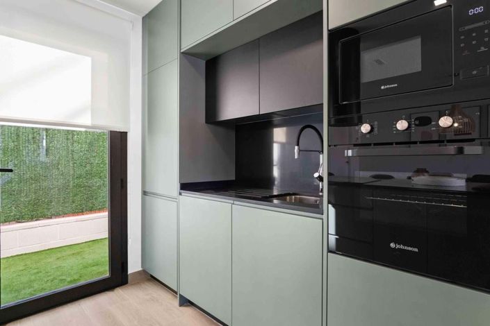 Image No.12-3 Bed Semi-Detached for sale