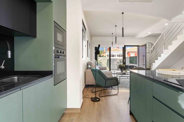 Image No.17-3 Bed Semi-Detached for sale