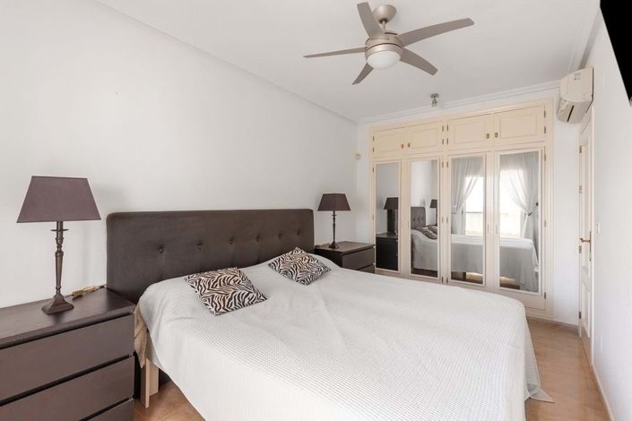 Image No.16-Penthouse de 2 chambres à vendre à Villamartin