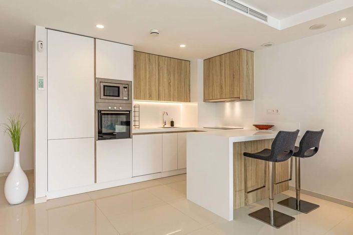 Image No.10-2 Bed Apartment for sale