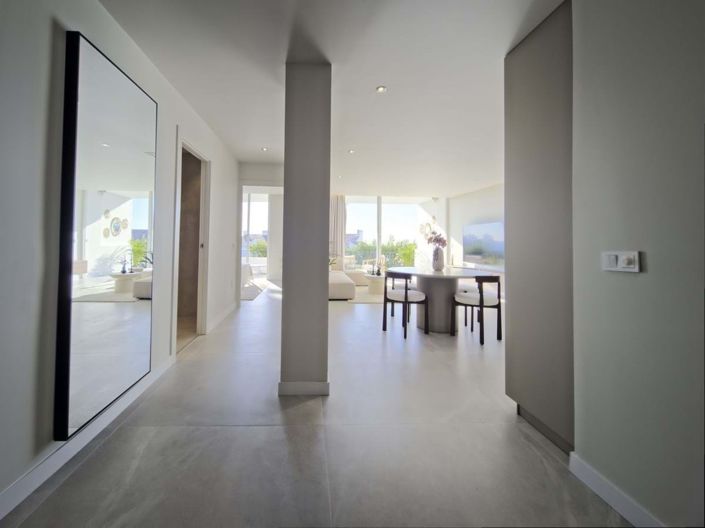 Image No.10-3 Bed Apartment for sale