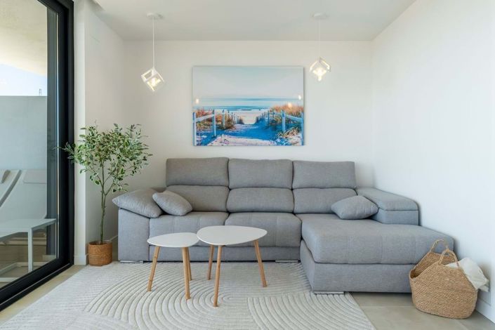 Image No.9-2 Bed Apartment for sale