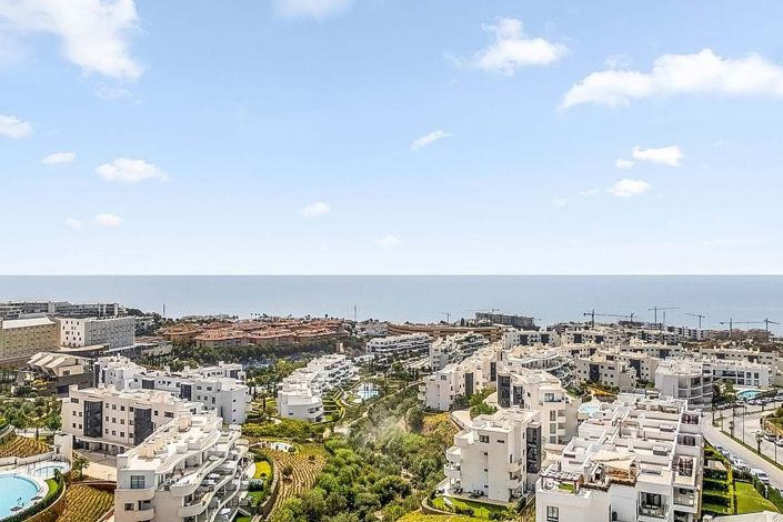 Image No.32-3 Bed Apartment for sale