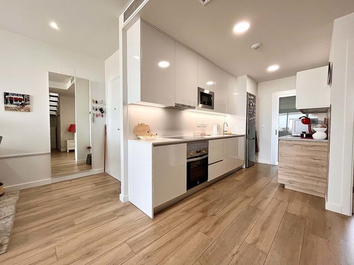 Image No.4-2 Bed Penthouse for sale