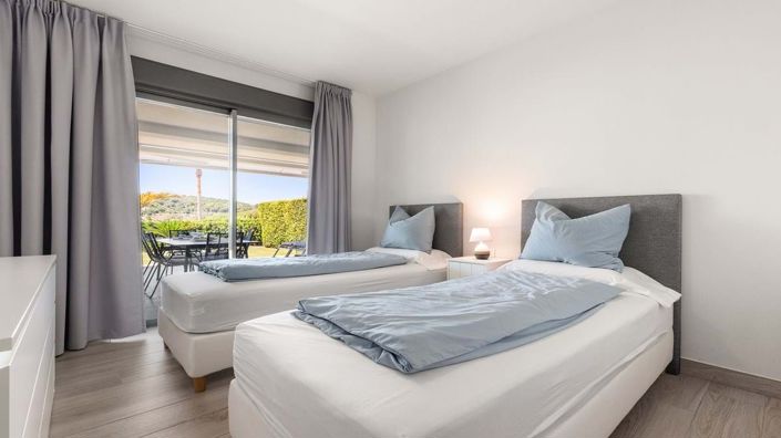 Image No.11-2 Bed Apartment for sale