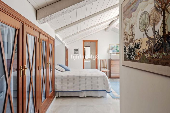 Image No.13-3 Bed Penthouse for sale