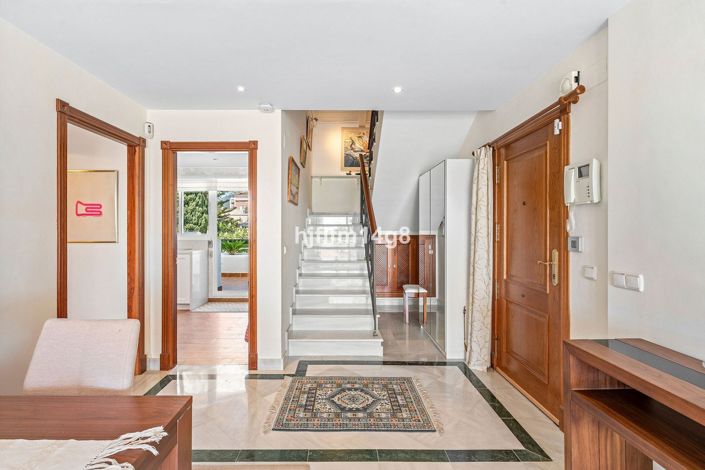 Image No.21-3 Bed Penthouse for sale