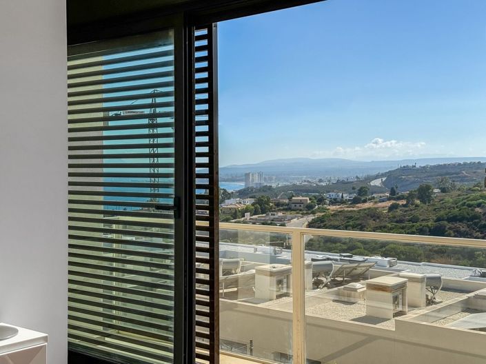 Image No.28-4 Bed Townhouse for sale