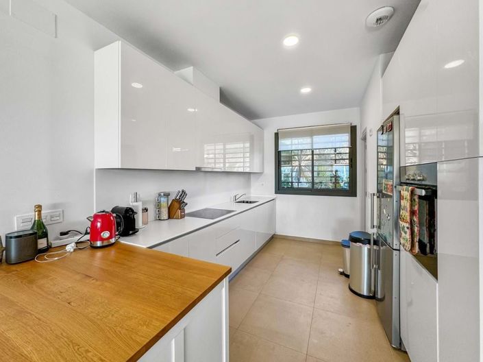 Image No.9-4 Bed Townhouse for sale