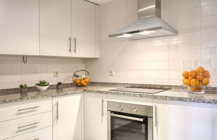 Image No.66-2 Bed Apartment for sale