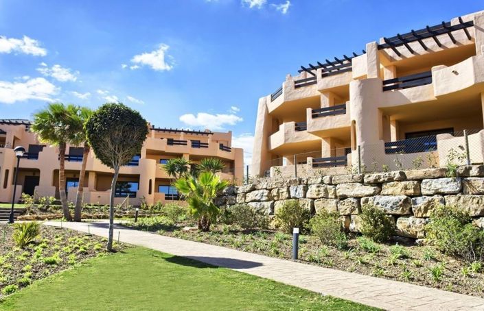 Image No.78-2 Bed Apartment for sale