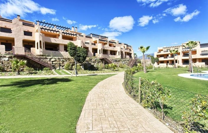 Image No.82-2 Bed Apartment for sale