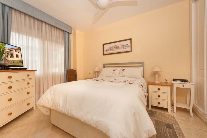 Image No.14-3 Bed Villa for sale