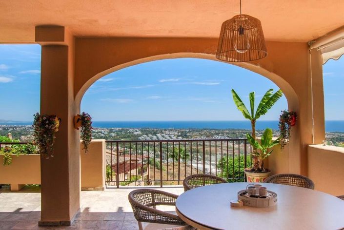 Image No.20-3 Bed Apartment for sale