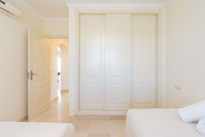 Image No.13-Appartement de 2 chambres à vendre à Estepona